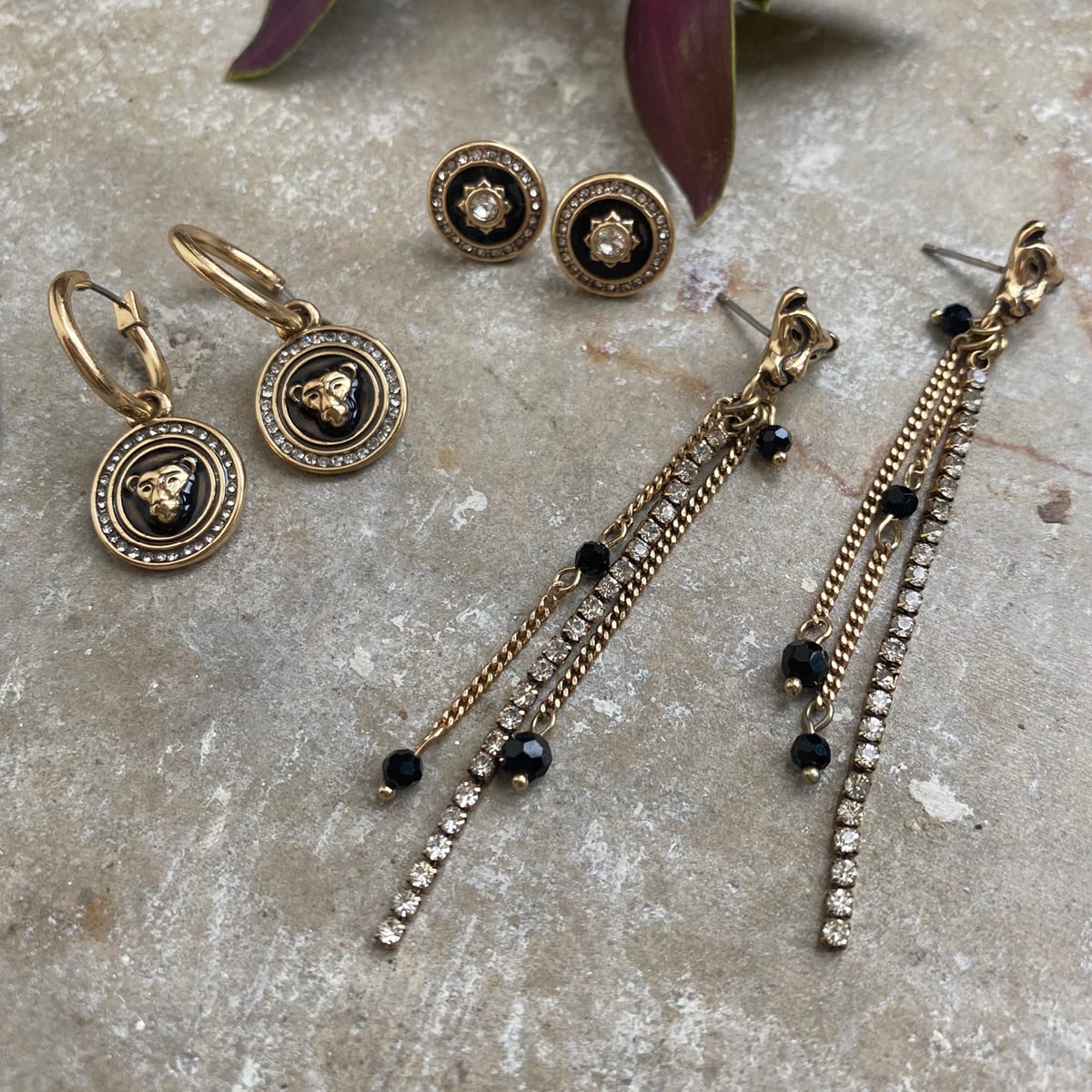 A&C Oslo - Långa örhängen, Lioness